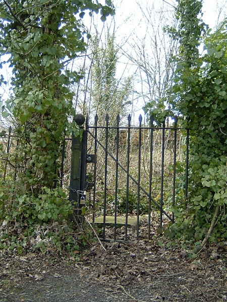 File:Clifton Bridge11.jpg