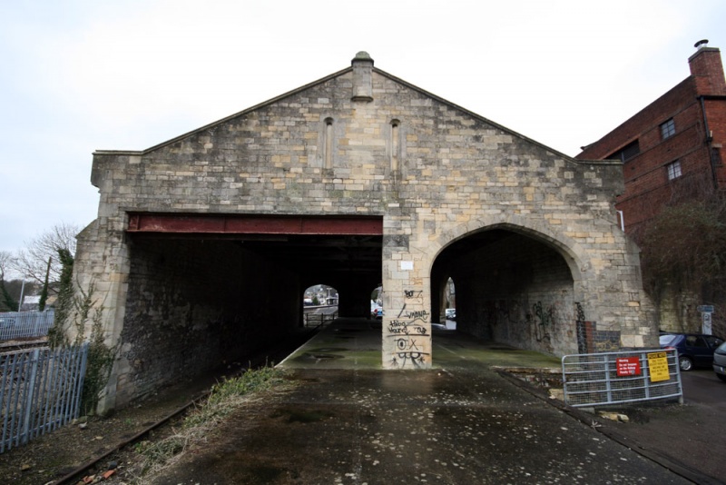 File:Stroud Goods Shed7.jpg