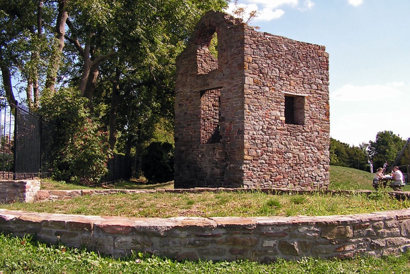 File:Farlers Pit1.jpg