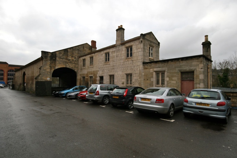 File:Stroud Goods Shed3.jpg