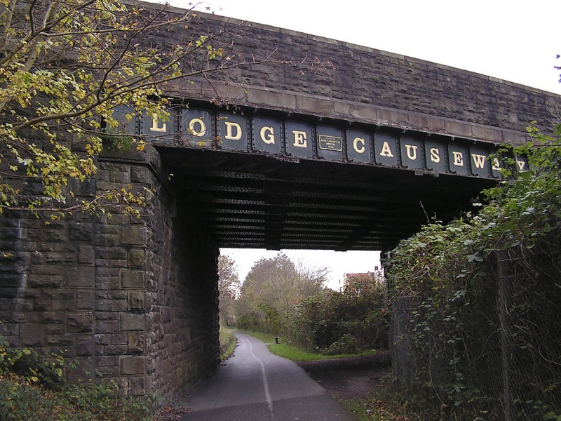 File:Lodge Causeway1.jpg