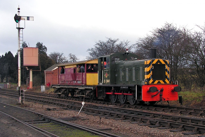 File:D2069-2.jpg