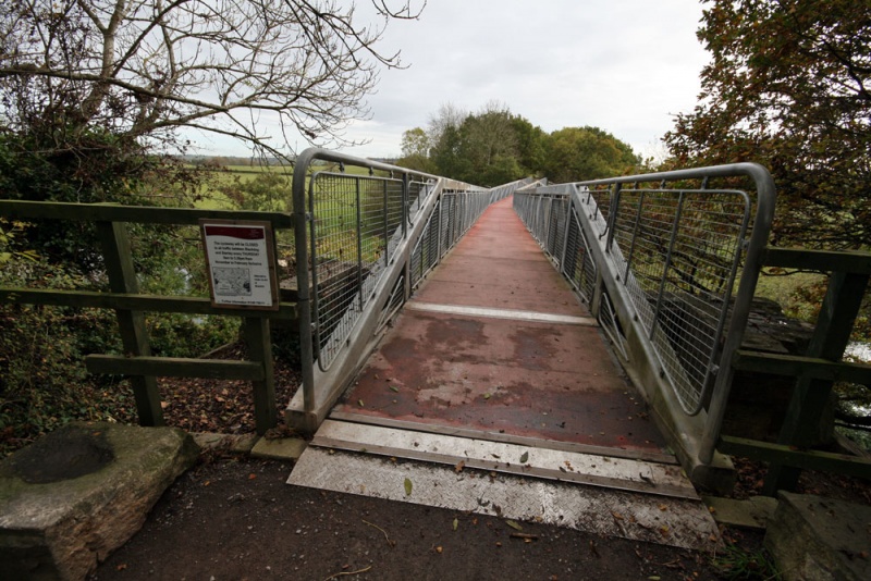 File:River Avon Chippenham2.jpg