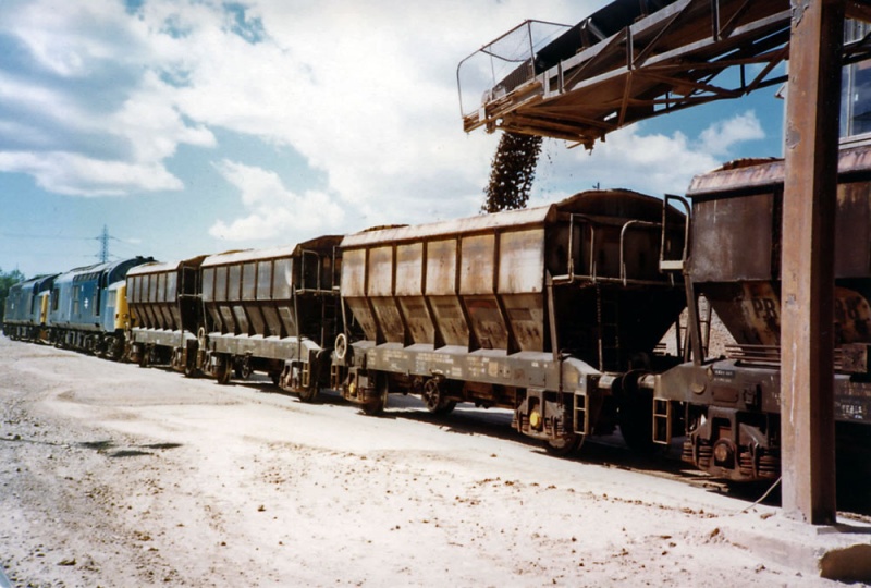 File:Tytherington Quarry11.jpg