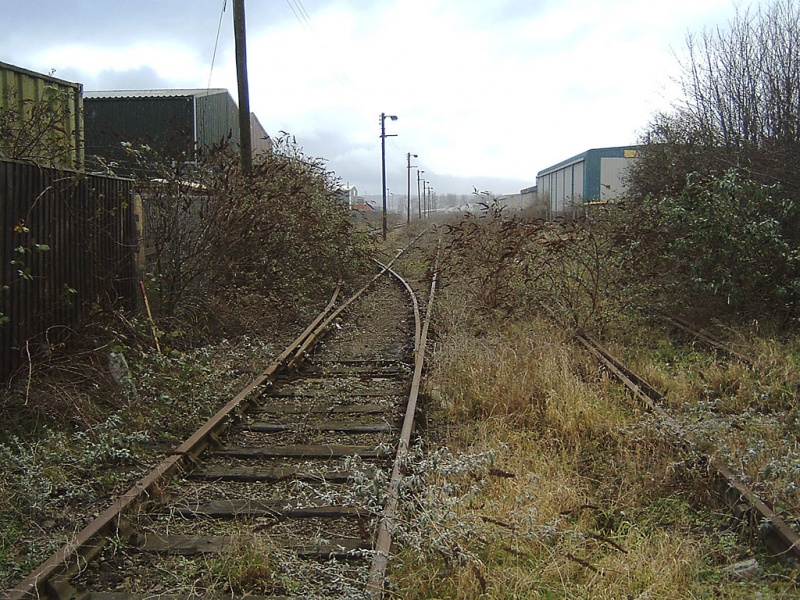 File:Smoke Lane Level Crossing3.jpg