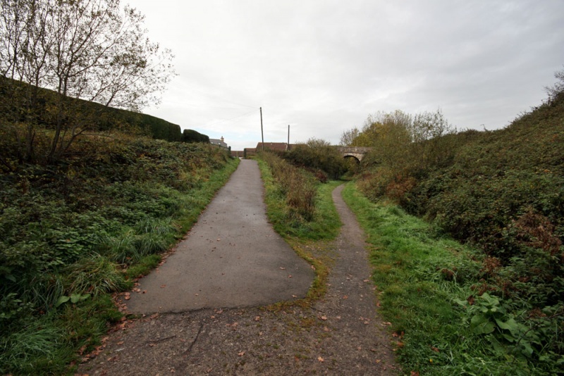 File:Cocklebury Lane3.jpg