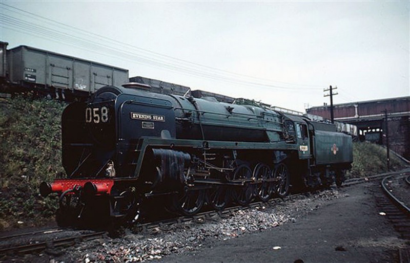 File:St Philips Marsh Shed2.jpg