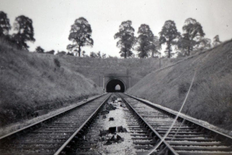 File:CharltonTunnel1.jpg