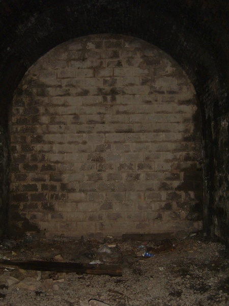 File:Grovesend Tunnel6.jpg