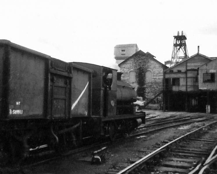 File:Kilmersdon Colliery5.jpg