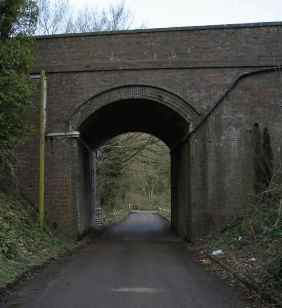 File:Warminster Road3.jpg