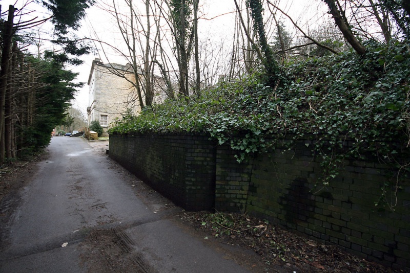 File:Wallbridge Mews2.jpg