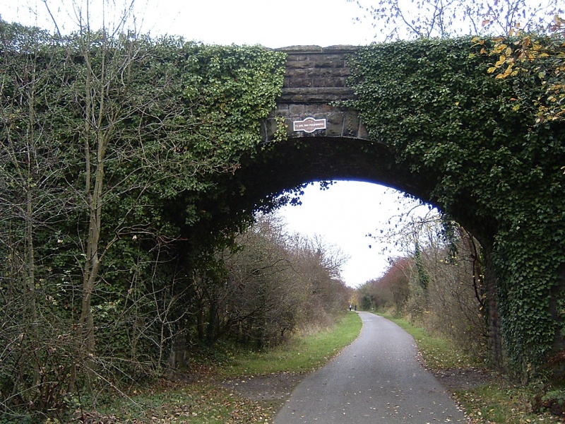 File:St Ivel Way2.jpg