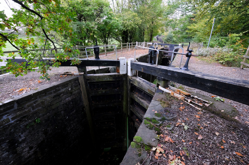 File:FourteenLocks5.jpg