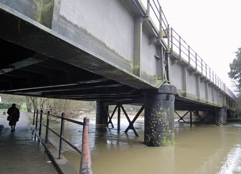 File:Bradford Viaduct1.jpg