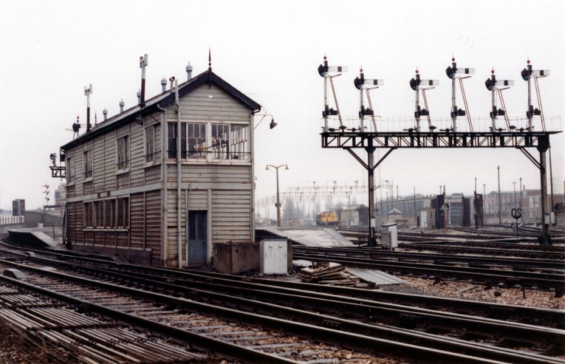 File:Newton Abbot West Signal Box2.jpg