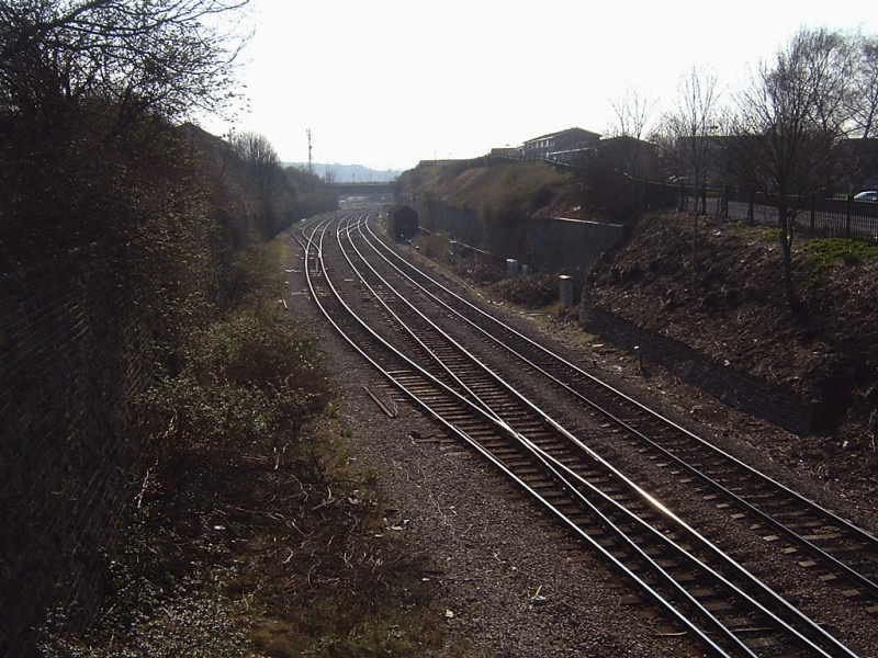 File:Ducie Road1.jpg