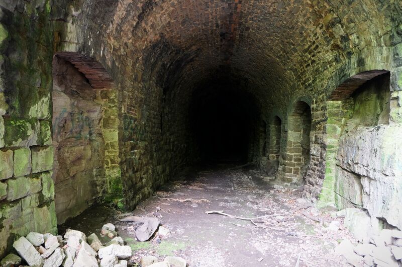 File:TinternTunnel3.jpg