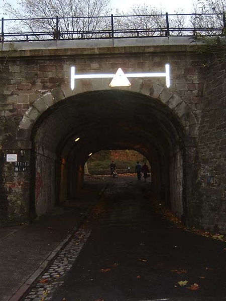 File:Windmill Close1.jpg