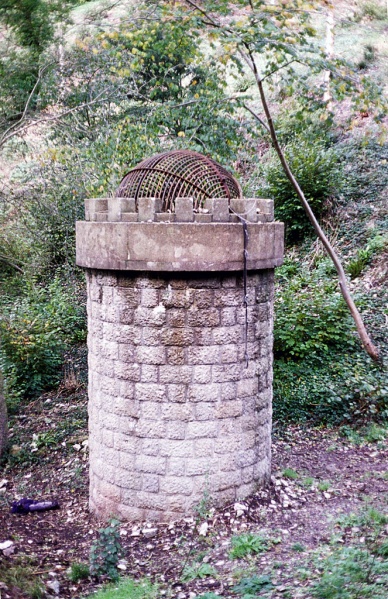 File:Clifton Down Tunnel4.jpg