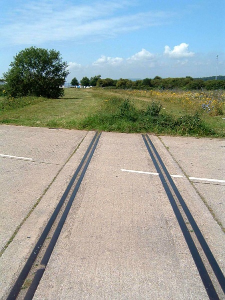 File:Sharpness Docks3.jpg