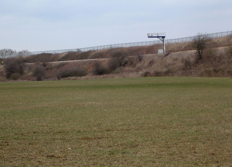 File:Westerleigh Road6.jpg