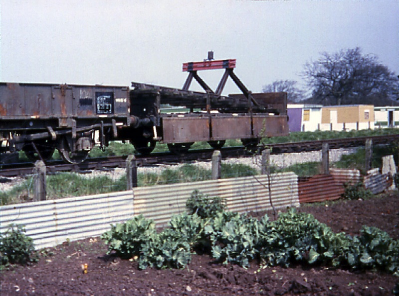 File:Ableton Lane Crossing2.jpg