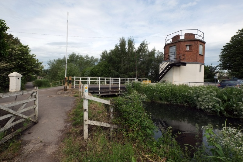 File:BondsMillBridge3.jpg