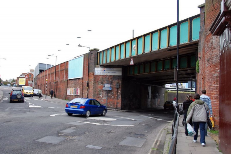 File:Fisherton Street1.jpg