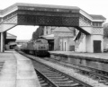 A Western heads for London and passes under the original footbridge. © Robin Summerhill