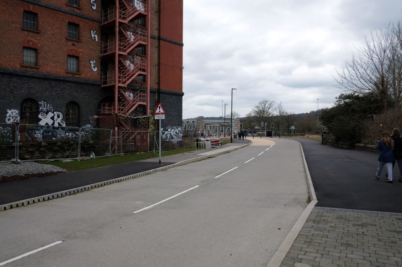 File:Cumberlandroadwest6.jpg