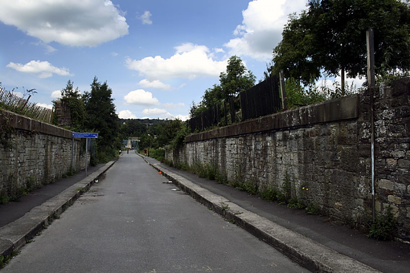 File:Victoriabridge1.jpg