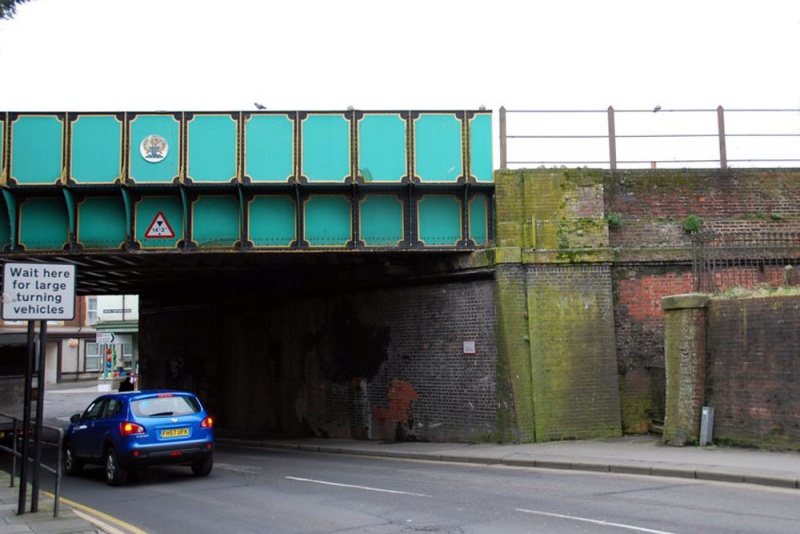 File:Fisherton Street2.jpg