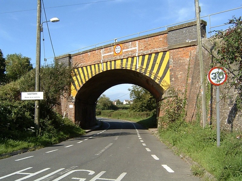 File:Saniger Lane1.jpg