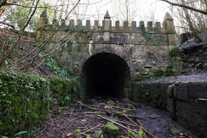 File:SappertonCanalTunnel1.jpg