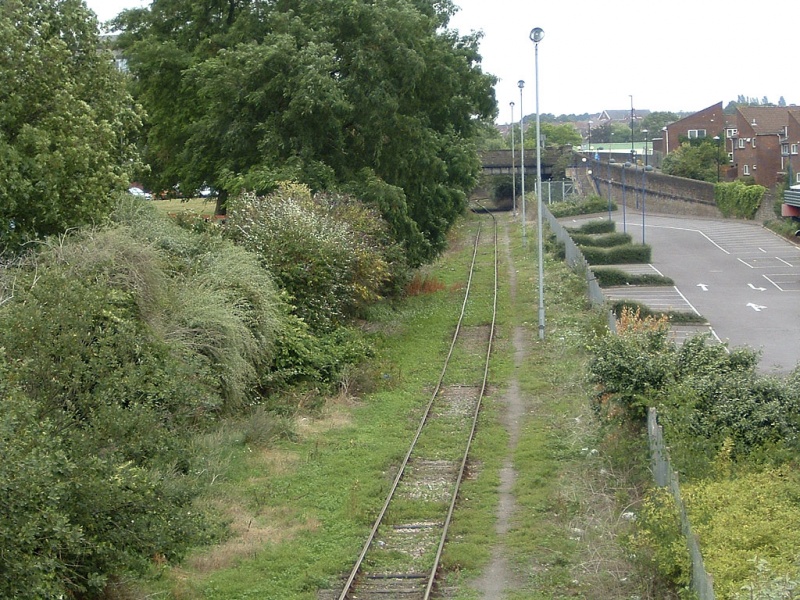 File:Barrow Road1.jpg