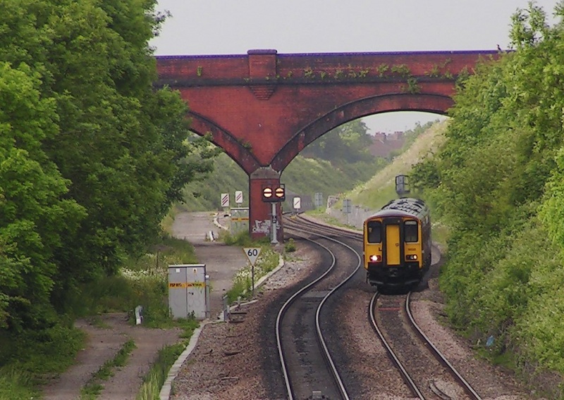 File:Lockleaze Road5.jpg