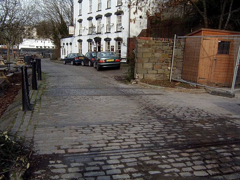 File:Redcliffe Tunnel9.jpg
