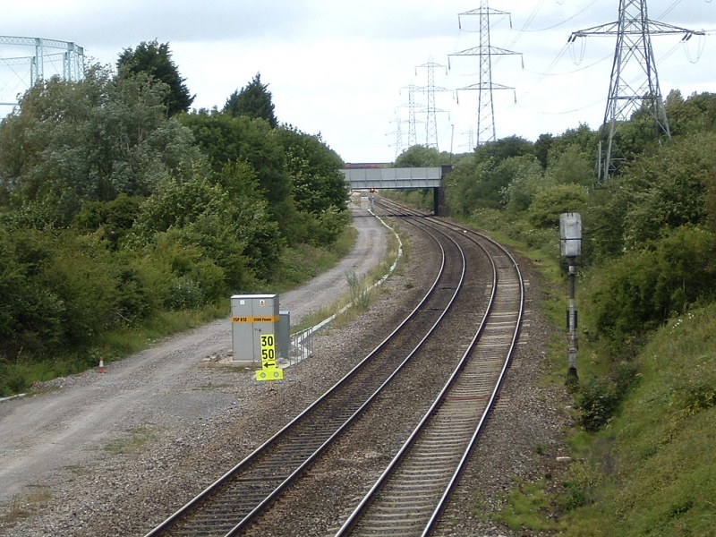 File:Lockleaze Footbridge7.jpg