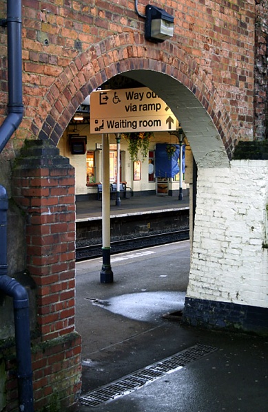 File:Cheltenham Spa11.jpg