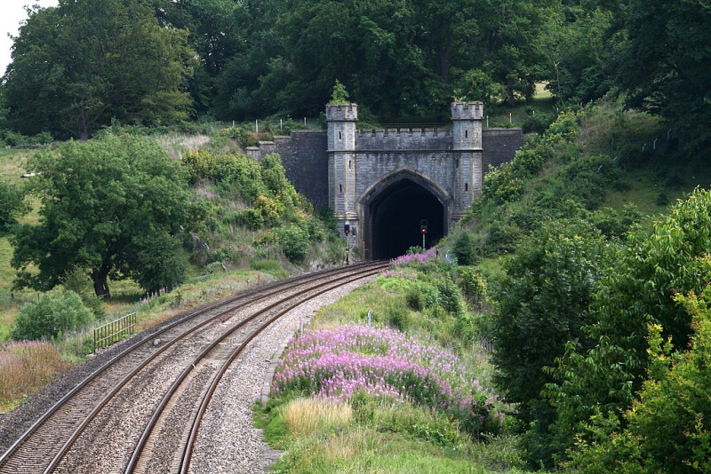 File:Twertontunnel1.jpg