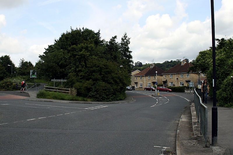 File:Brassmill Lane1.jpg