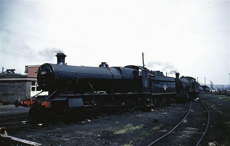 File:St Philips Marsh Shed3.jpg