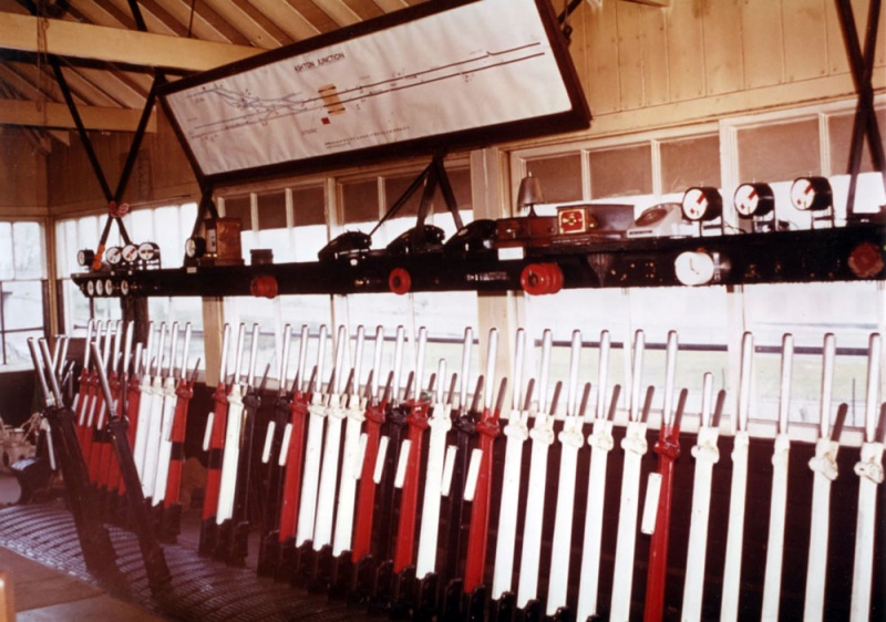 File:Ashton Junction21.jpg