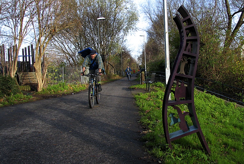 File:Easton Road3.jpg