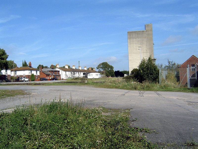 File:Sharpness Docks19.jpg