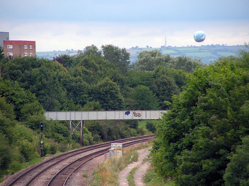 File:Lockleaze Road17.jpg