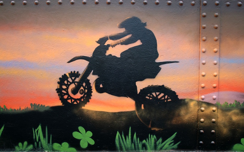 File:Lockleaze Road11.jpg