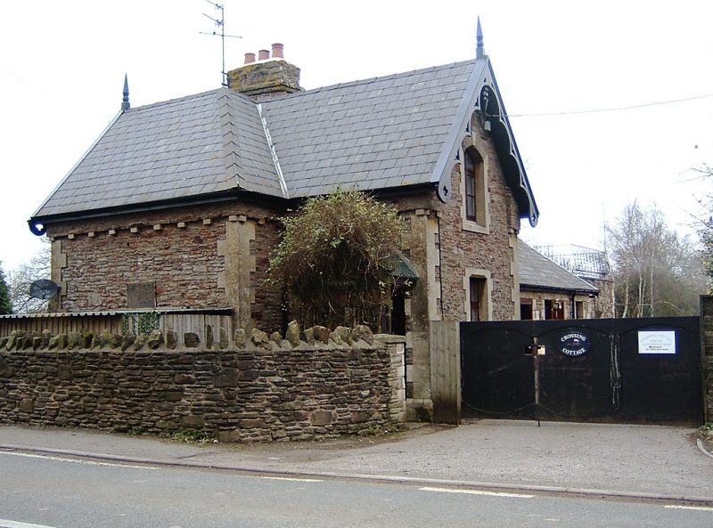 File:Iron Acton17.jpg