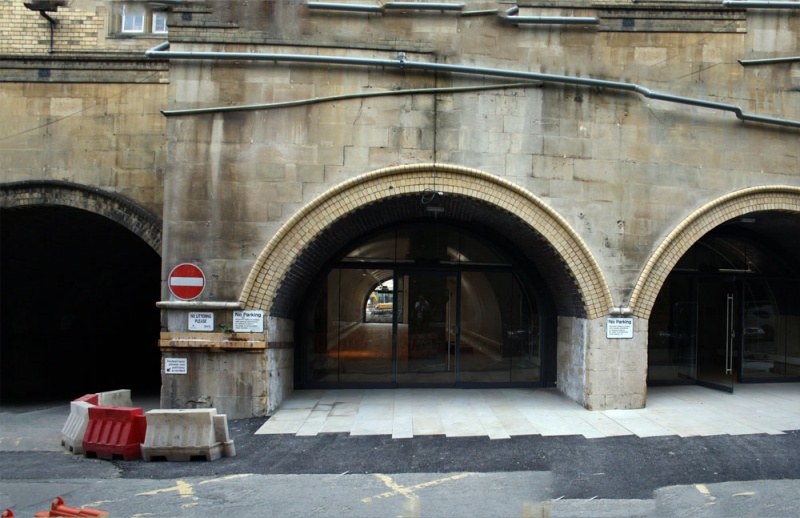 File:BathSpa21.jpg